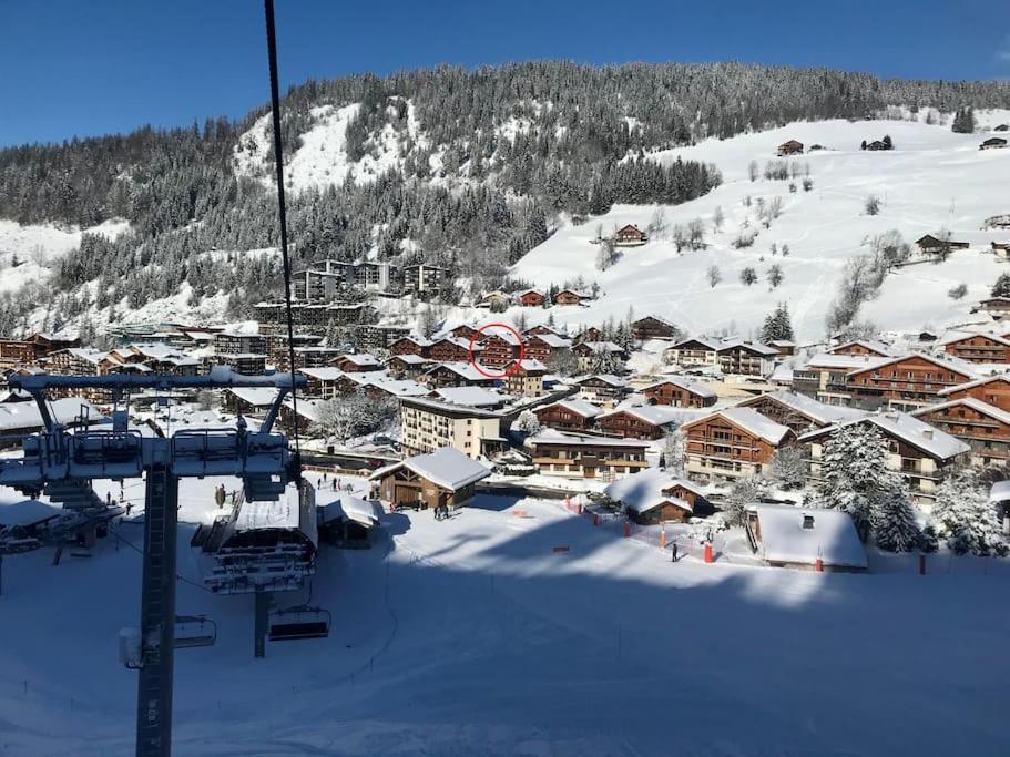 Appartement Cosy Avec Terrasse Sud - Proche Village La Clusaz Exterior photo